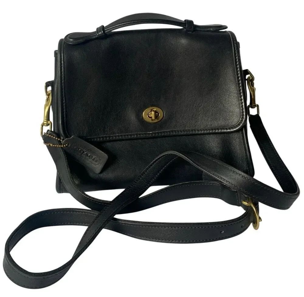 Vintage Coach Court Black Leather Crossbody Handbag Bag Purse